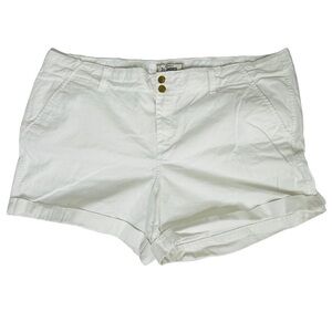 Old‎ Navy Khakis Women’s White Shorts Size 18 Tall